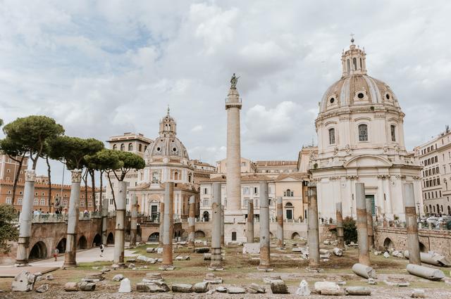 Фото: briana-tozour / Unsplash Рим